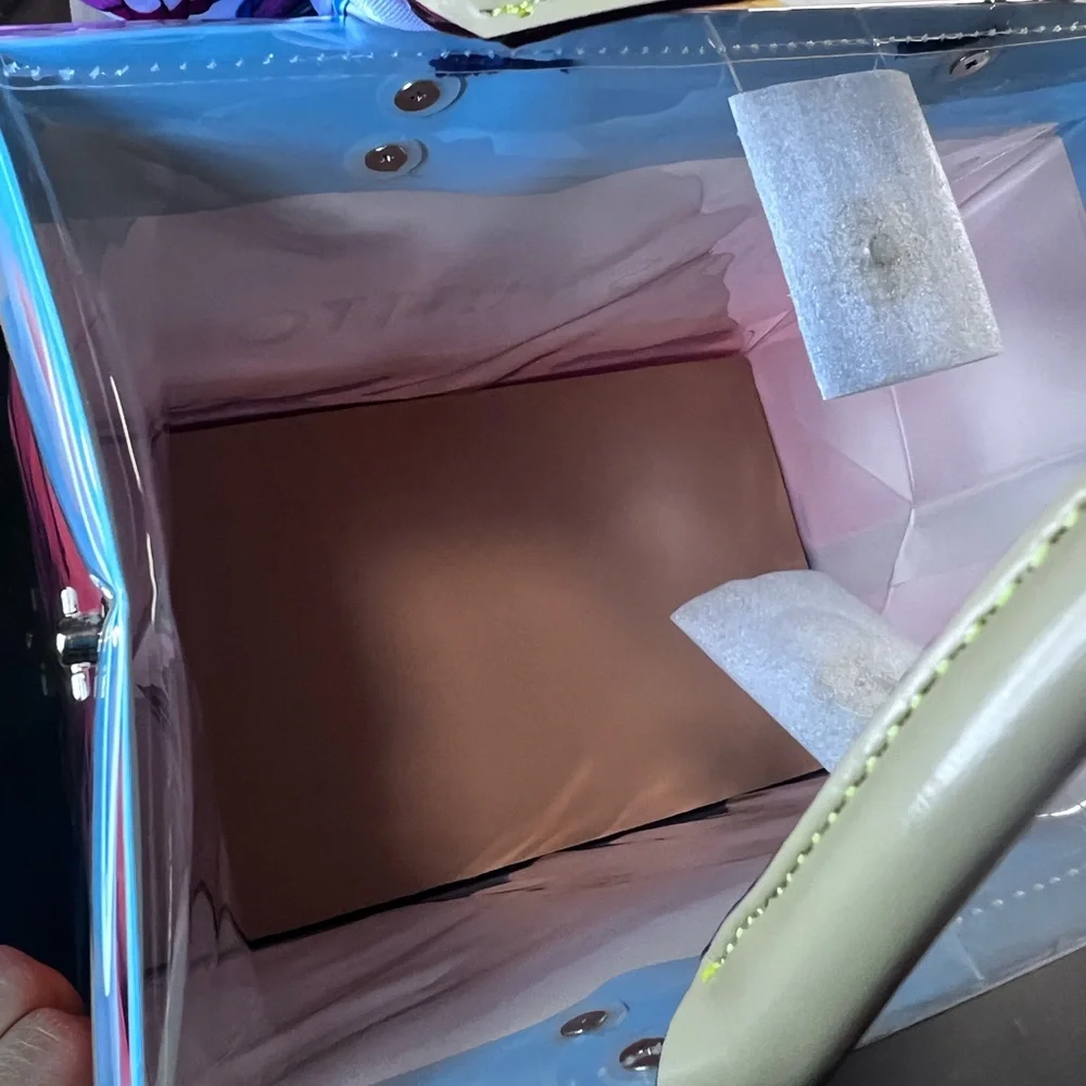 Louis Vuitton tote shopping bag with pvc protection. - Picture 4 of 9